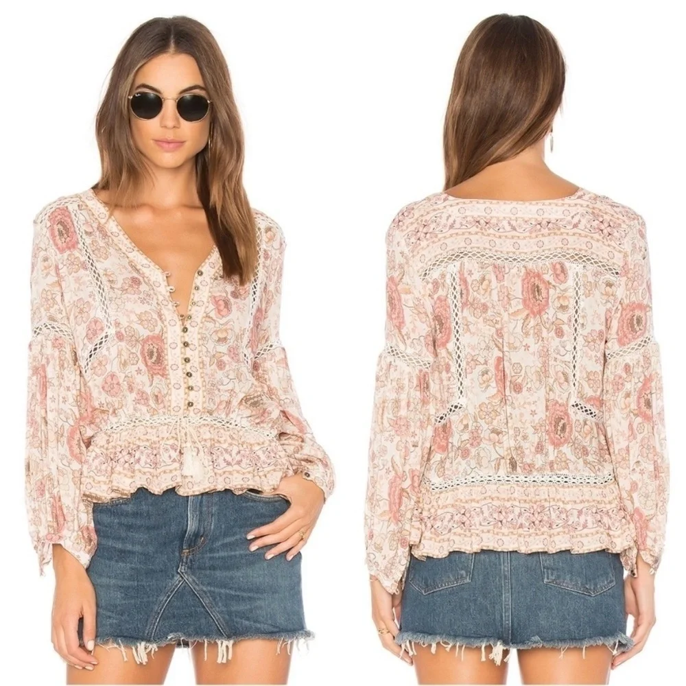 Spell and the Gypsy Zahara Blouse - Picture 2 of 12